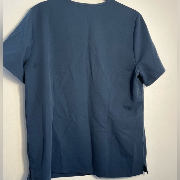 FIGS Casma Womens Pocket short sleeve Technical Collection Scrub Top - Picture 2 of 4